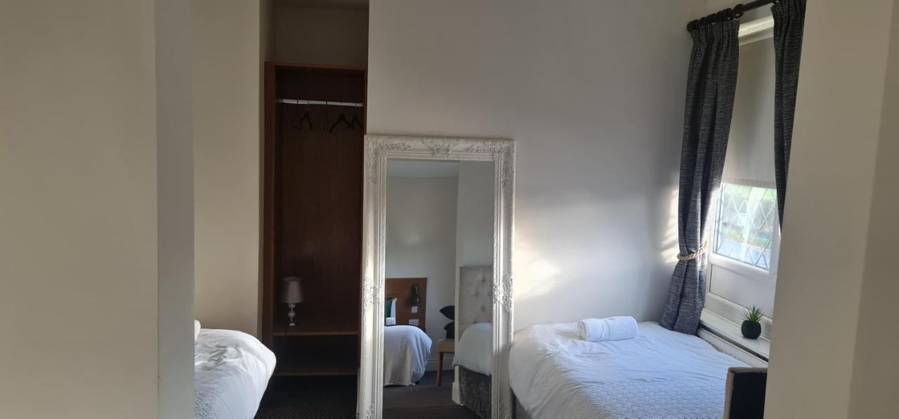The Ivanhoe Hotel Scarborough Scalby  Luaran gambar